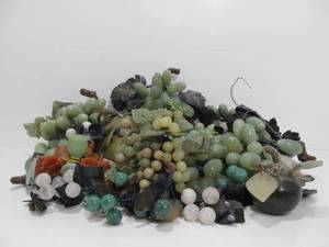 lot 136 image: Massive Lot of Vintage Genuine Stone, Jade & Marble Grape & Tree Clusters