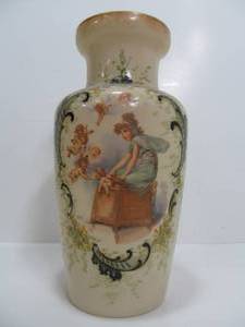 lot 137 image: Large Antique Hand Painted Victorian Bristol Glass Vase