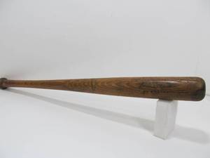 lot 216 image: Vintage 1950s AL KALINE Model Little League Wooden Baseball Bat 
