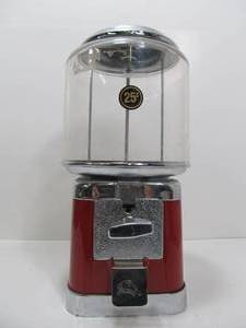 lot 223 image: Working Vintage BEAVER Brand 25 Cent GumballCandy Machine