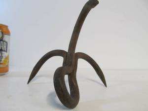 lot 161 image: Antique Iron Grappling or Butchers Meat Hook