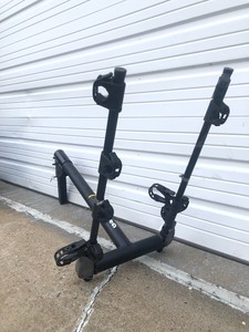 lot 243 image: Complete GRABER 4-Bike Travel Rack