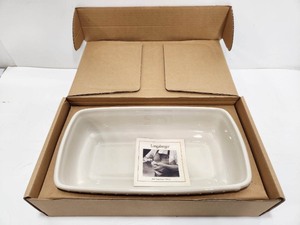 lot 260 image: New in Box LONGABERGER Woven Reflections Pottery Serving Dish