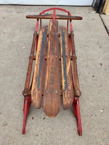 lot 259 image: Vintage HAPPI-TIME Wooden Snow Sled