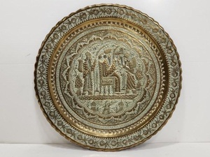 lot 274 image: Ornate Vintage Hand Hammered Solid Brass Platter