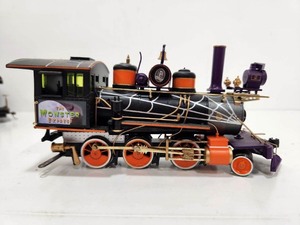 lot 292 image: Spectrum Magnum Movie Monsters HO Train Set