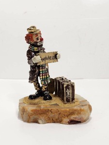 lot 347 image: Hand Made Signed RONALD LEE Bronze Clown Sculpture #1
