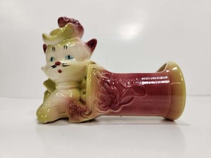 lot 316 image: Cute Vintage Mid Century HULL Cat Planter