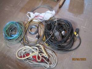 Work lights with cable rolls and pu...