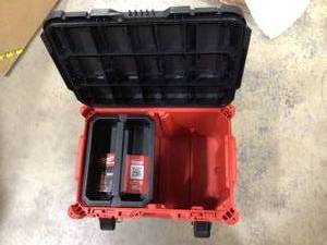 lot 41 image: Milwaukee PACKOUT 22 in. Modular XL Tool Box    Customer Returns See Pictures