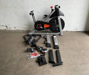 lot 147 image: YOSUDA Indoor Magnetic Cycling Bike with Ipad Mount & Comfortable Seat Cushion