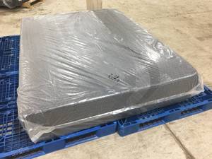 lot 18 image: Brand New Sound Sleep 13.5 Advanced Gel Technology Medium Firm Memory Foam Queen Mattress