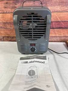 lot 24 image: Lakewood 1500 Watt Heater