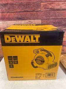 lot 51 image: New DeWalt DXAM2250 Air Mover 220v (has European plug)
