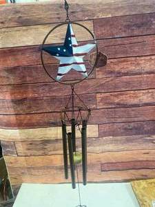 lot 71 image: New Americana Star Wind Chimes