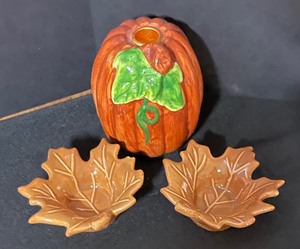 lot 124 image: Festive Fall Decor