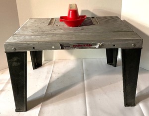 lot 179 image: Craftsman Router Table with Table Extenders