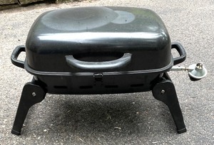 lot 205 image: Blue Rhino Propane Grill