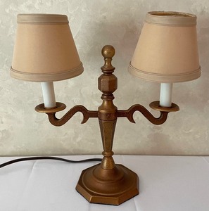 lot 223 image: Delightful Double Arm Table Lamp