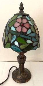 lot 246 image: Two Pretty Lamps (no plugs on the cords)