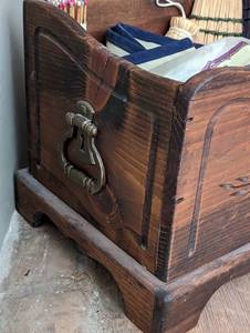 lot 45 image: Wood Fireplace Accessory Box