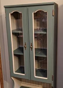 lot 6 image: Painted BlueGreen Wood and Glass Door Cabinet