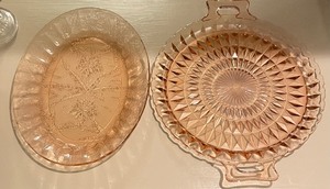 lot 284 image: Delightful Array of Depression Glassware and More