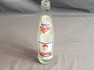 lot 94 image: Minnesota Twins Coke Bottle with Rod Carew
