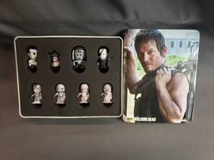 lot 118 image: The Walking Dead Collectible Chibis