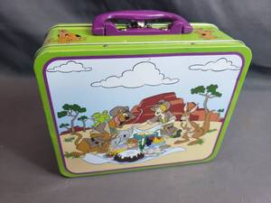 lot 120 image: Scooby-Doo Lunchbox