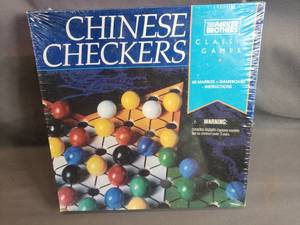 lot 123 image: Chinese Checkers  - New Unopened