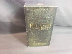 lot 164 image: Fellowship of the Ring VHS