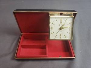 lot 170 image: Vintage Elgin Alarm Clock