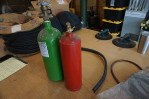 lot 10 image: 2 Brand New Acetylene Torch Tanks
