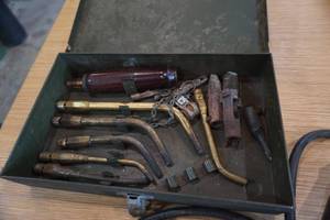 lot 54 image: Plumbers Torch Cutting Heating Kit With Assorted Tips and Case