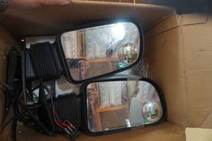 lot 92 image: Set of 2 Heated Mirrors