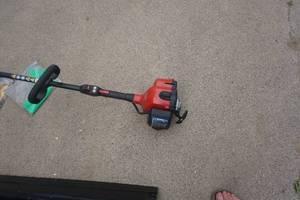 lot 104 image: Toro Gas Powered Weed Trimmer