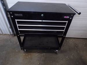 lot 62 image: Tool Cabinet on Wheels