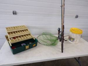 lot 65 image: Fishing Lot