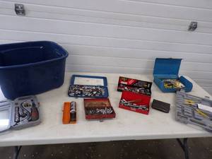 lot 70 image: Assorted Tools with Tote