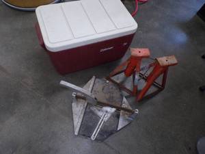 lot 94 image: Tile Cutter, Jack Stands and Cooler