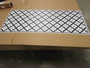 lot 257 image: American Art Decor Decorative Vinyl Floor Mat Mosaic Tile - 2 x 5