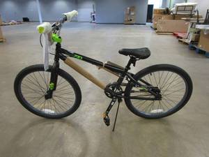 lot 300 image: Dynacraft Tony Hawk 20 in BMX Bike in Green, Gray & Black