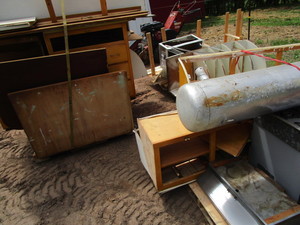 Interior Components of Avion Trailer - Lot 1