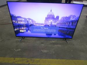lot 1025 image: LG - 55 Class UQ75 Series LED 4K UHD Smart webOS TV Model55UQ7570PUJ (SCRATCH BOTTOM CENTER)