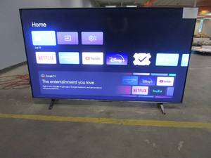 lot 999 image: Hisense - 85 Class U7H Series Quantum ULED 4K UHD Smart Google TV 85U7H RESERVE $800.00