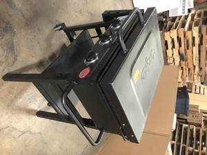 lot 16 image: Char-Griller Flat Iron 3-Burner Outdoor Griddle Gas Grill with Lid in Black Damaged  Customer Returns See Pictures