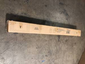 lot 39 image: Zinus 12 in. Alexis Pine with Easy Assembly Twin Deluxe Wood Platform Bed Customer Returns See Pictures