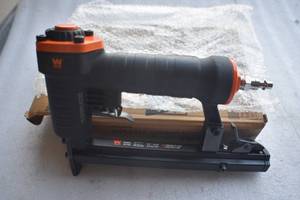 20 Gauge, crown stapler