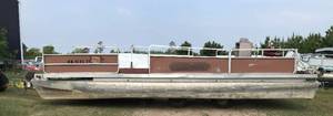 1969 24 Pontoon w Trailer